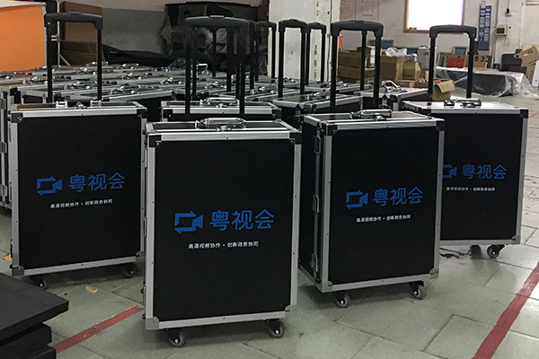 航空箱、拉桿手提箱